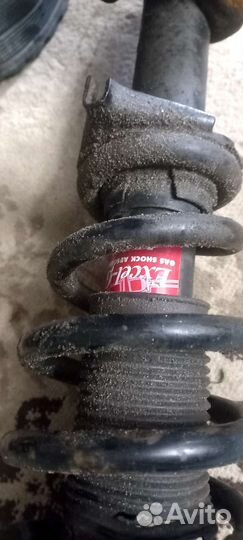 Левая стойка амортизатора honda accord 8 2.4