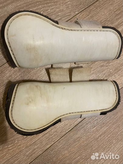 Ногавки для лошади