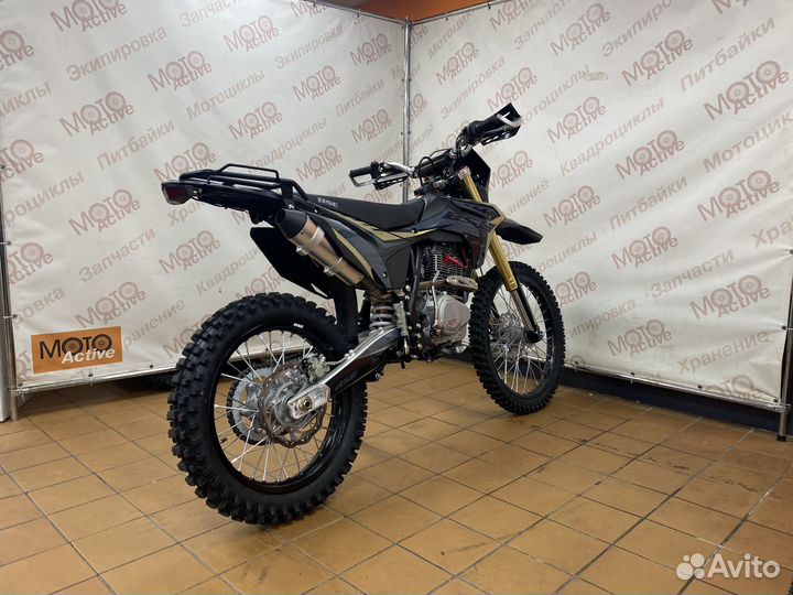 Кроссовый мотоцикл BSE Z3 21/18 Gold Black