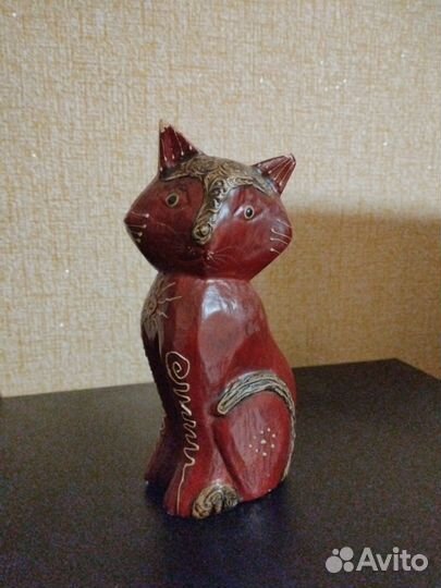 Кошка деревянная декоротивная