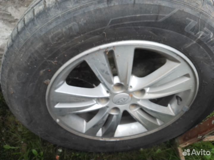 Laufenn I Fit IZ 215/65 R16 99