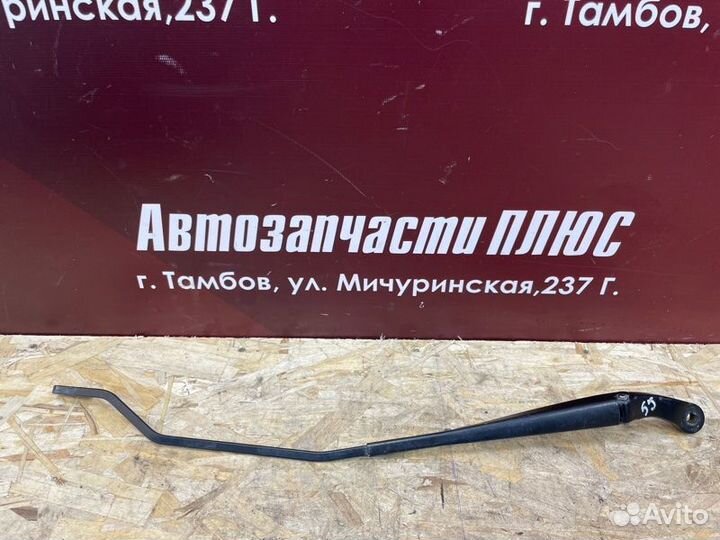 Поводок дворника правый LADA Vesta