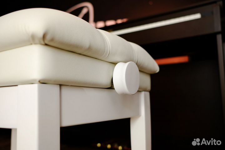 Банкетка для пианино (Новая)