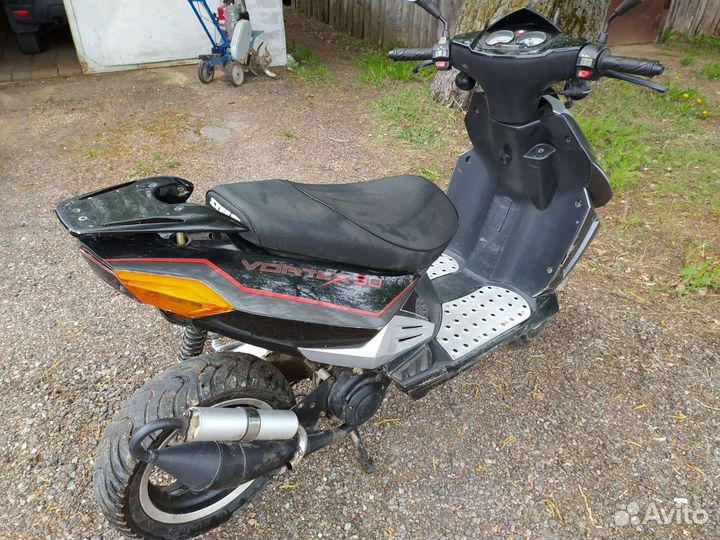 Скутер stels vortex 50