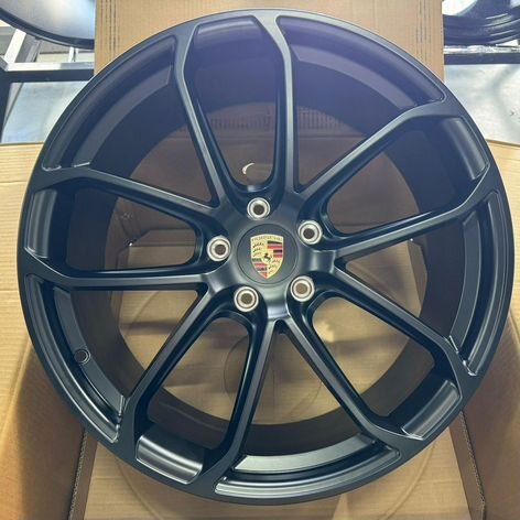 Литые диски Porsche 10×R22 5×130