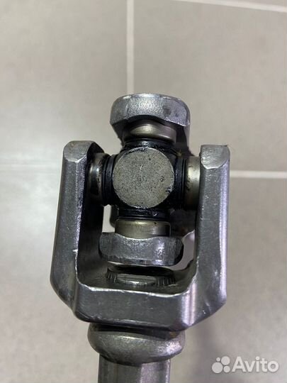 Карданчик рулевой Audi A4 2002 г