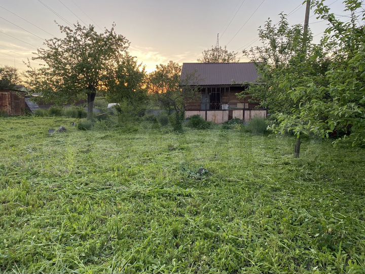 Дача 20 м² на участке 7 сот.