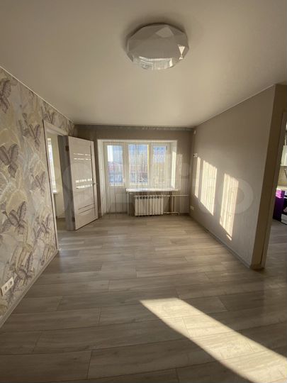 3-к. квартира, 42 м², 5/5 эт.