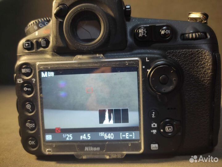Зеркальный фотоаппарат Nikon d810