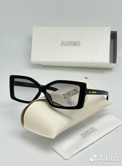 Солнцезащитные очки jacquemus
