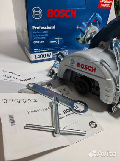 Циркулярная пила Bosch GDC 140