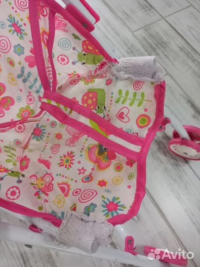 Коляска кукольная