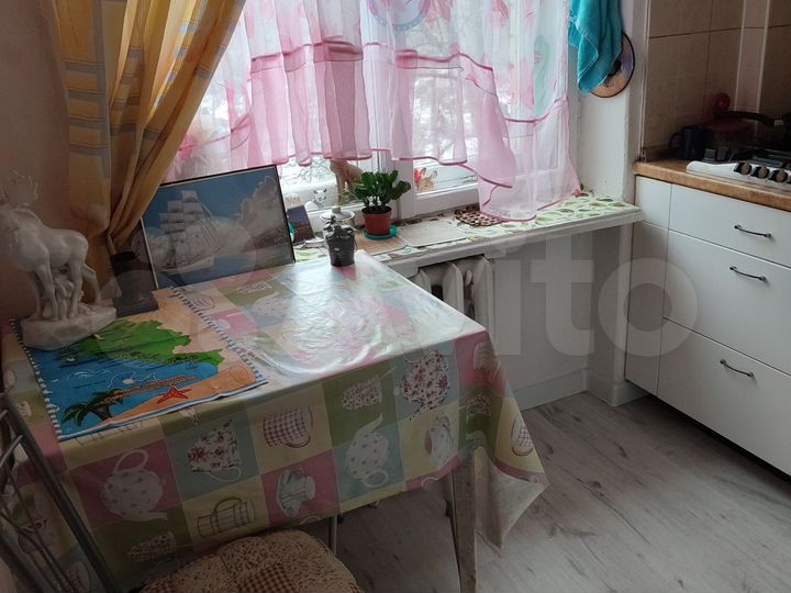 Комната 15 м² в 2-к., 4/5 эт.