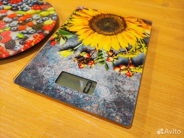 Весы кухонные, новые до 5 кг, стекло