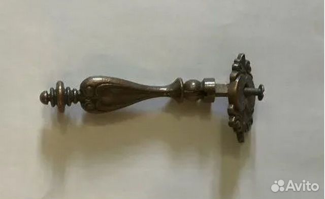 Ручка мебельная под бронзу Капля