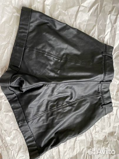 Шорты женские кожаные 42 befree