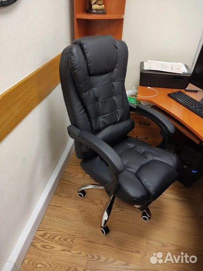 Компьютерное игровое кресло геймерское с массажем
