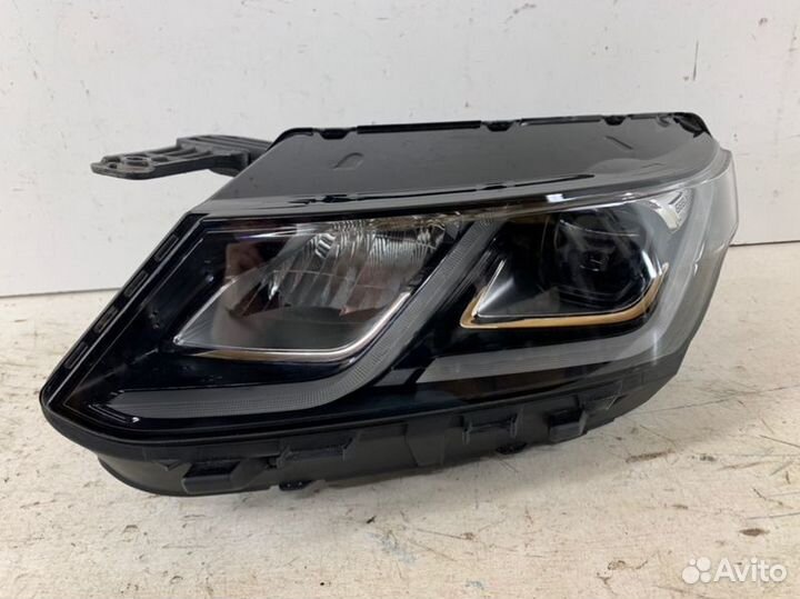 Фара левая Geely Coolray SX4 2018