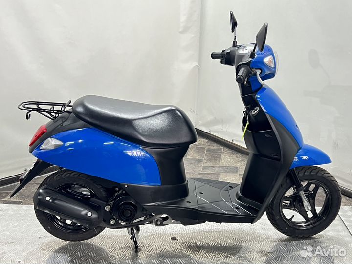 Скутер Suzuki Lets 6