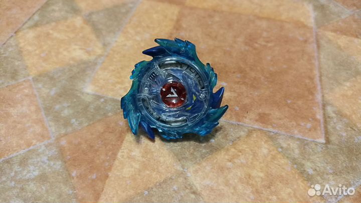 Волчки Бей Блейд берст