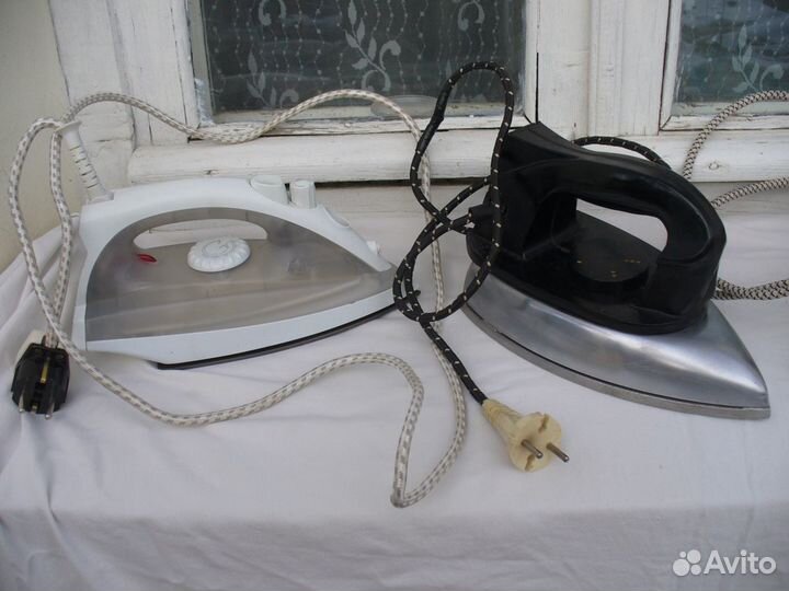 Утюг электрический 220 вт Б/У СССР
