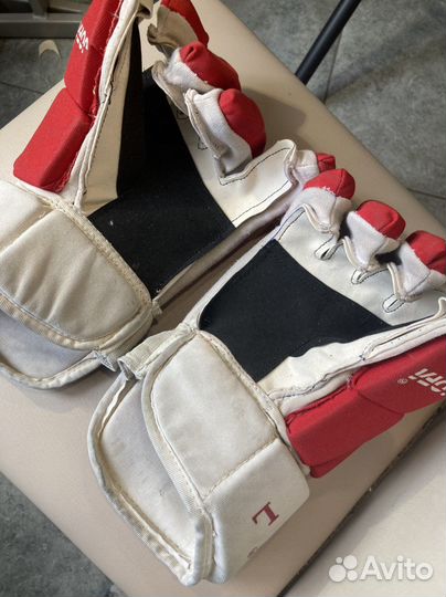 Ремонт хоккейных краг