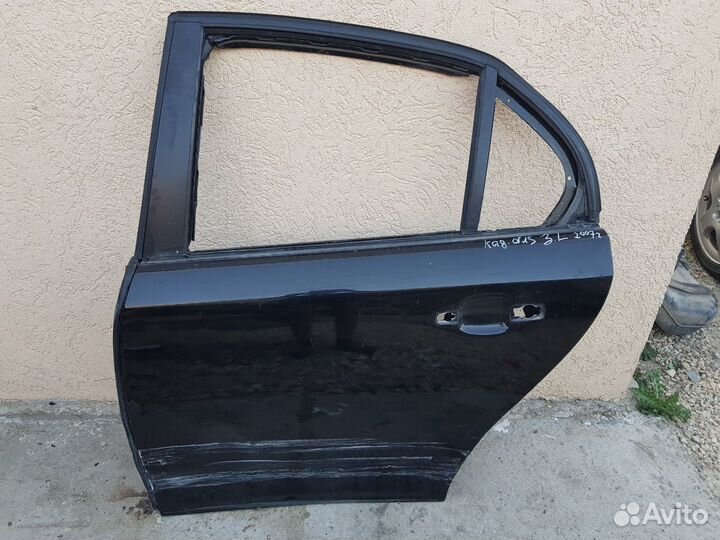 Дверь задний левый на Cadillac bls