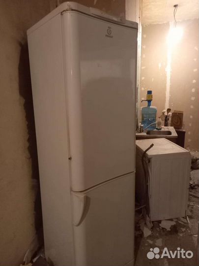 Холодильник бу
