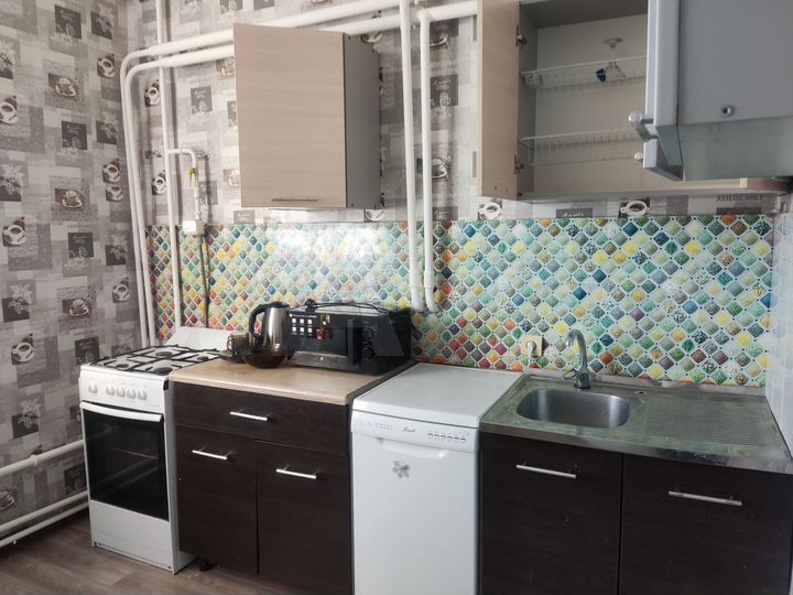 1-к. квартира, 40 м², 1/3 эт.