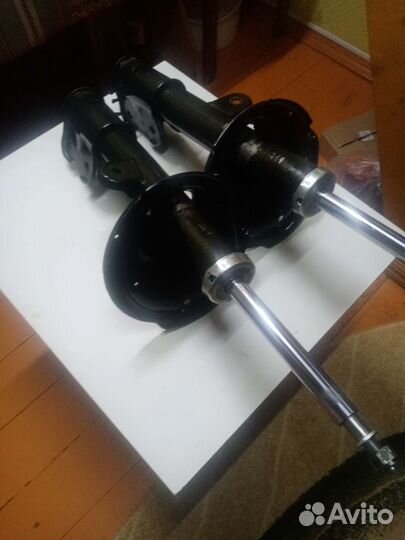 Хендай санта фе см2 стойки передние