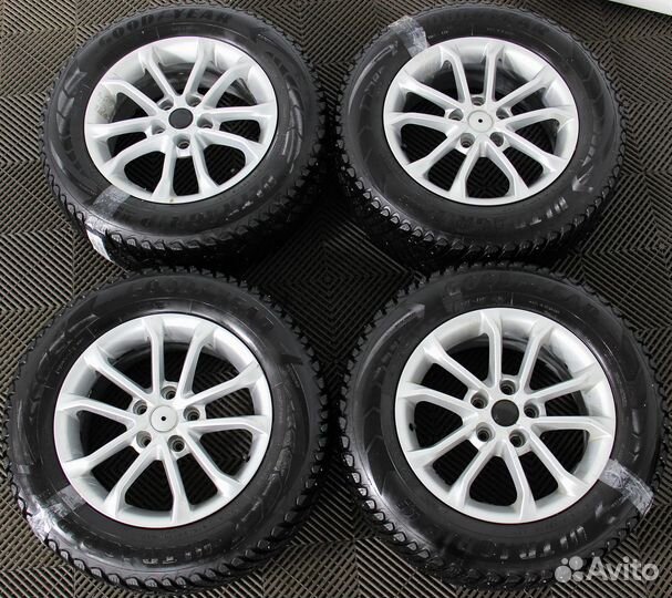 Колёса VW Skoda GoodYear ultraGrip 215/65R16 зима