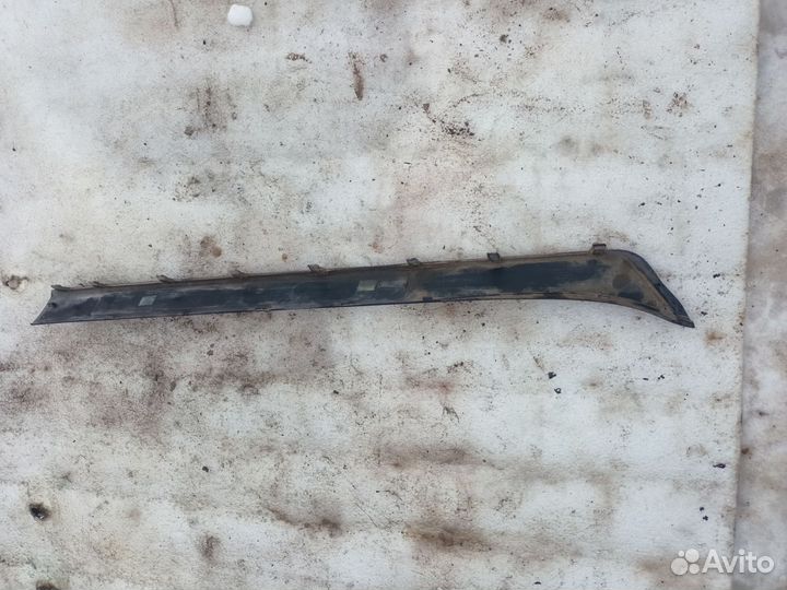 Накладка на порог задняя левая (под дверь) audi A8