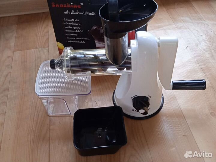 Соковыжималка шнековая ручная