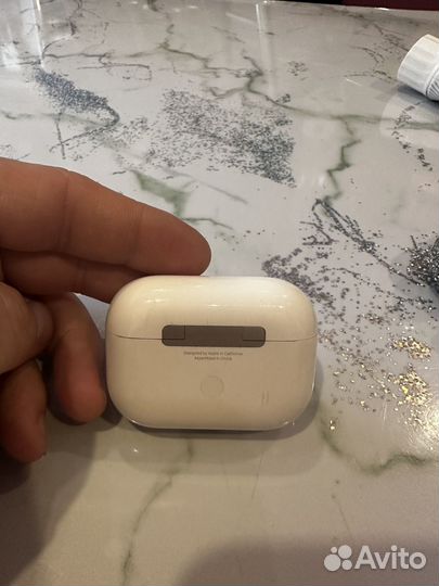 Apple AirPods Pro оригинал (Ростест)