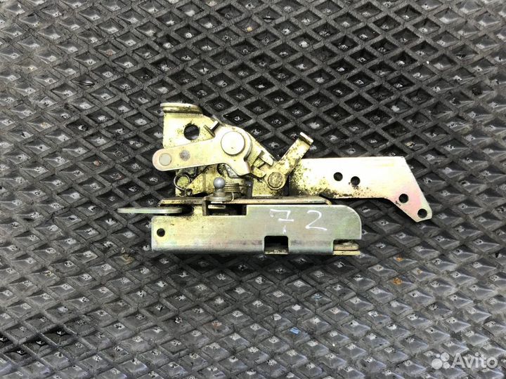 81626806122 Замок двери правый Man TGX