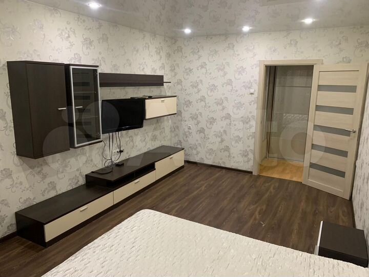 1-к. квартира, 42 м², 21/25 эт.