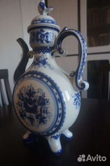 Кумган большой. Гжель 1993 год