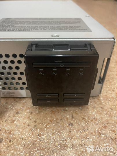 Продам ибп SMT1000RMI2U APC Smart-UPS 1000 ва