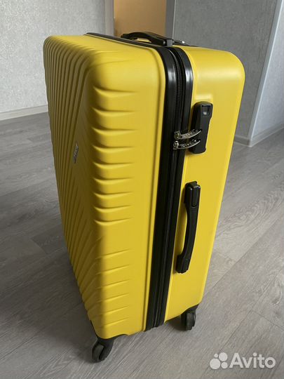 Прокат чемодана на колесах