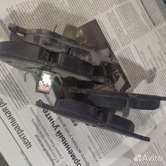 Колодки Blitz на BMW 525 1999 г