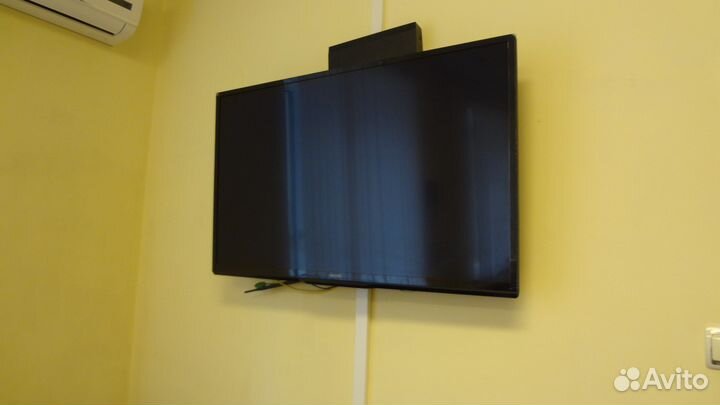 LED телевизор Philips 47PFT5609