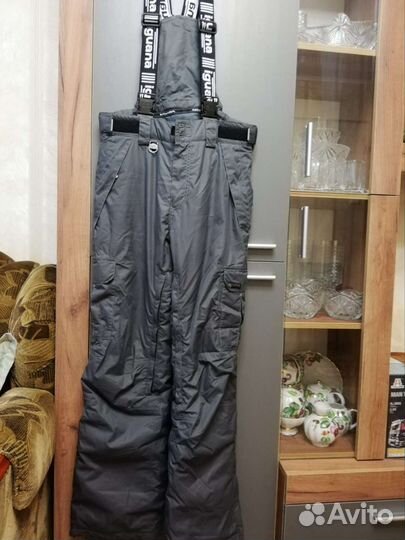 Спортивные штаны для сноуборда