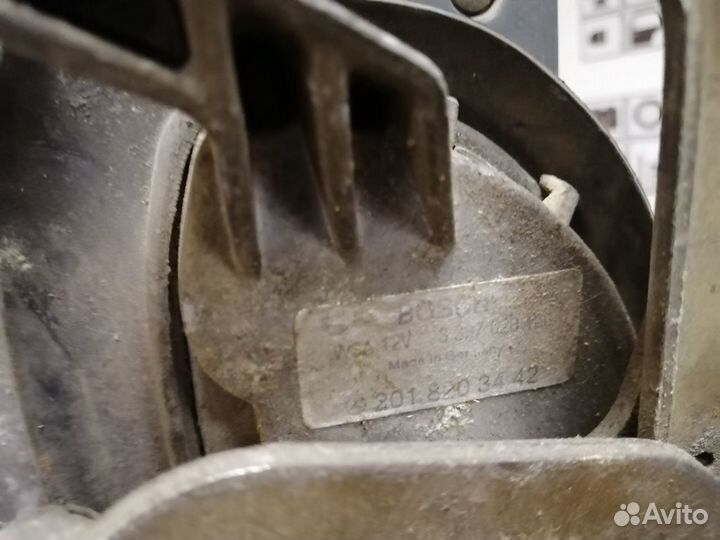 Трапеция стеклоочистителей для Mercedes Benz W201