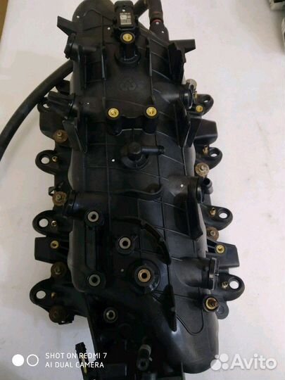 Впускной коллектор Cadillac Escalade Tahoe