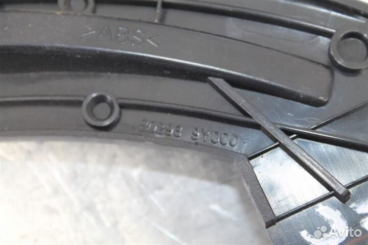 Накладка зеркала левого Nissan Teana J31 2006-2008