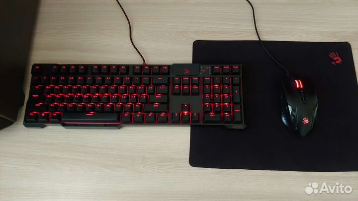 Клавиатура и мышь