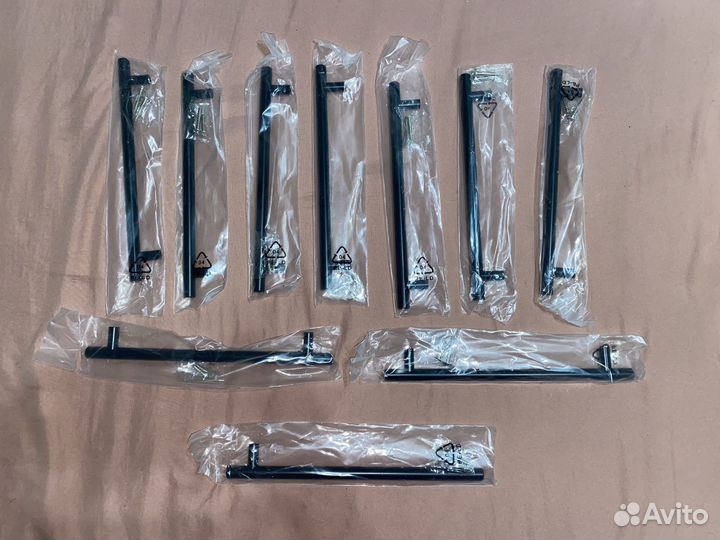 Мебельные ручки чёрные матовые (цена за 1 шт)