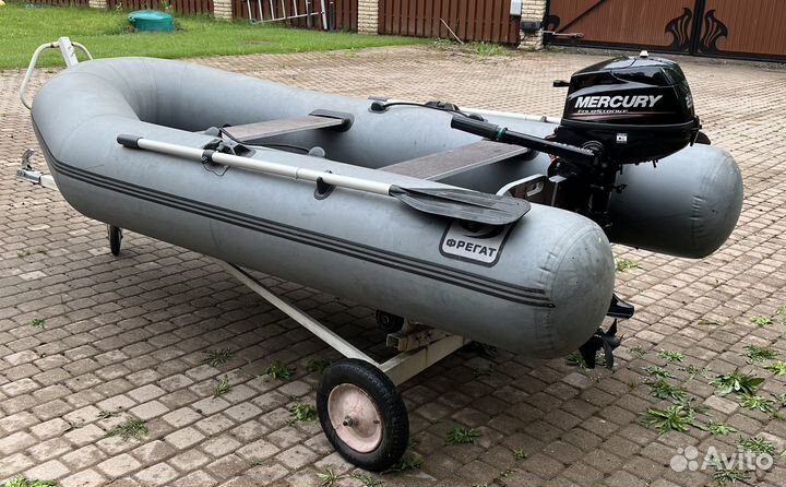 Лодка с мотором mercury2,5