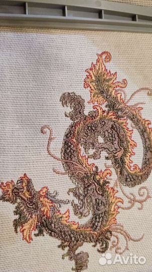 Машинная вышивка на одежде