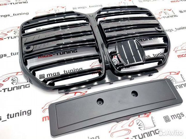 Решетка стиль M4 черный глянец BMW 4 серия G26